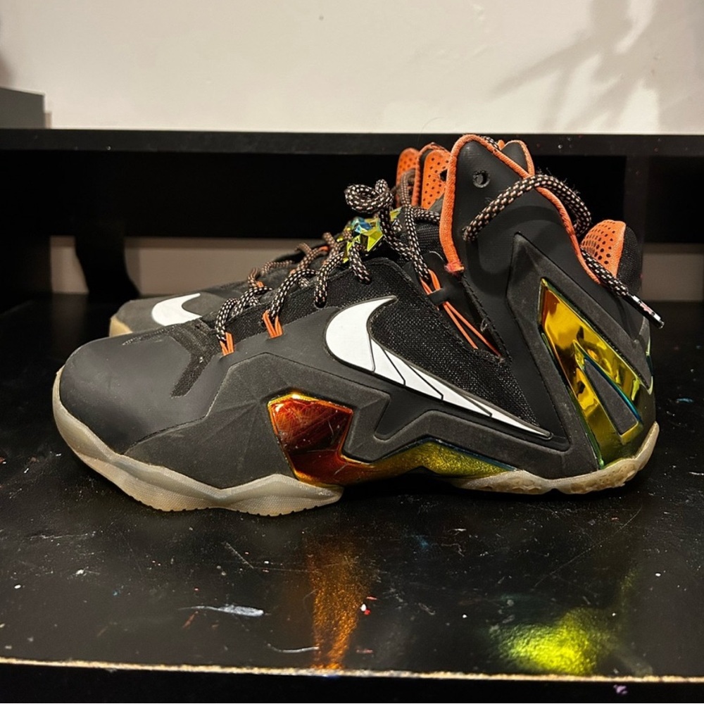 Nike LeBron 11 Elite Gold Pack Men's size 7.5